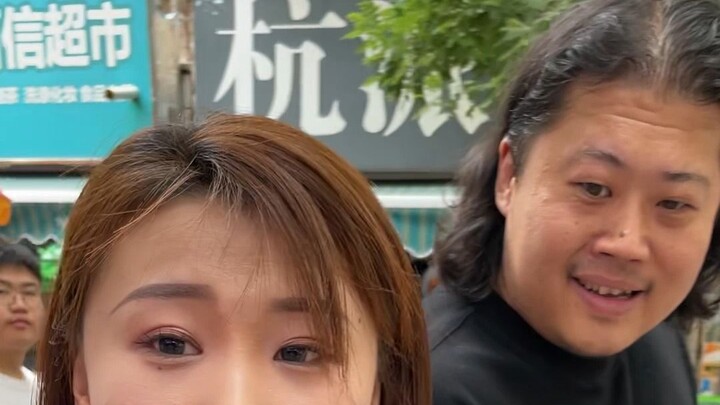 When I took my dad to meet a fan, it turned out the fan was my partner.