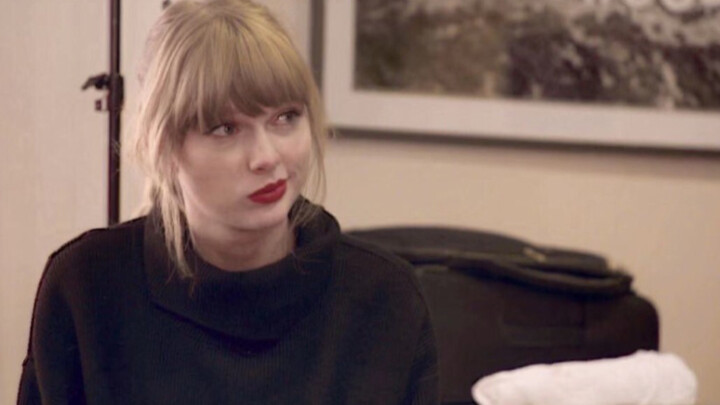 Taylor Swift's Hilarious Moment!
