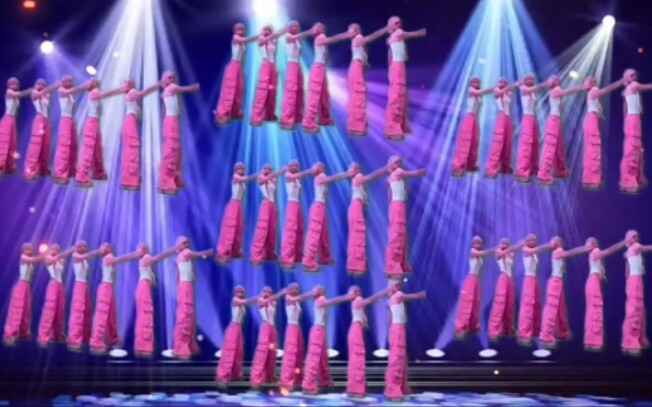 42 NMIXX members dance together to the pre-release track “Soñar”