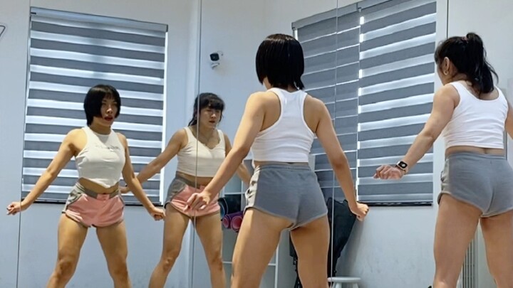 Different ways to play Twerk element Shimmy