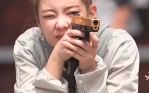 عندما تلعب اللعبة بجدية، الشكل الذي تتخيله عن نفسك مقابل شكلك الحقيقي